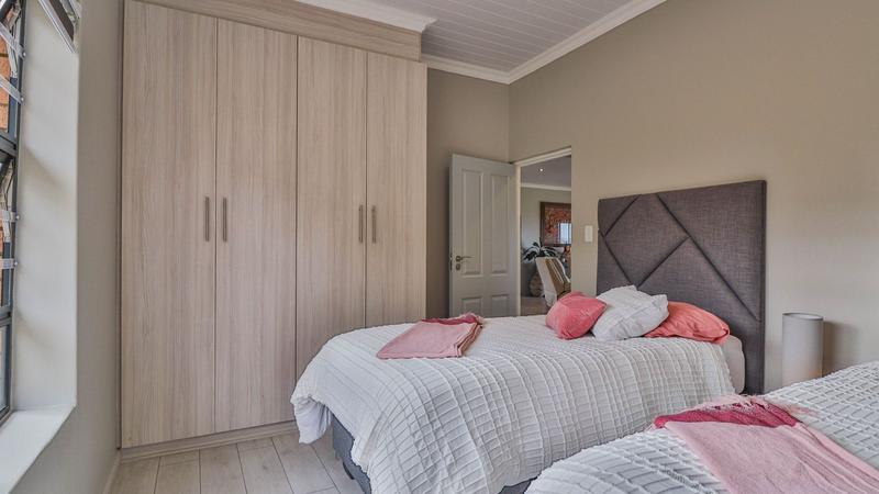 3 Bedroom Property for Sale in Dana Bay Western Cape